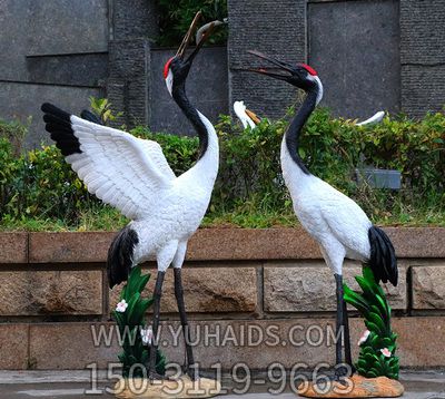 公園廣場(chǎng)大型仿真動(dòng)物景觀鶴雕塑